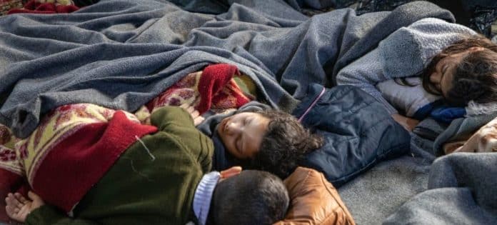Aleppo-children-mosque-syria-earthquake-sleeping