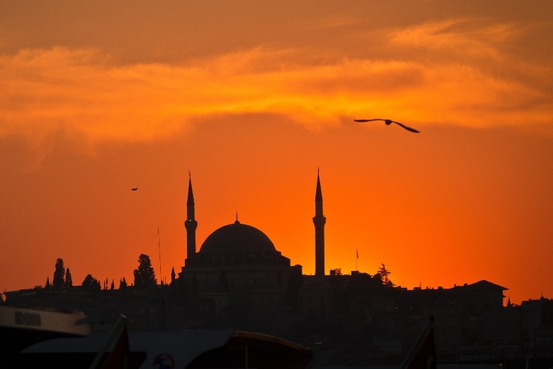 Istanbul-mosque-orange