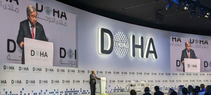 FN's generalsekretær António Guterres holder tale ved åbningsceremonien for Doha Forum 2023 i Qatar under temaet 'Building Shared Futures'. Foto: FN/ Florencia Soto Nino-Martinez