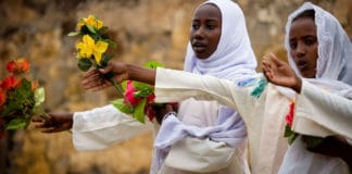 The Saleema initiative, launched in 2008 by the National Council of Child Welfare and UNICEF Sudan, supports the protection of girls from genital cutting.
