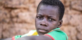 Μπουρκίνα Φάσο, εκτοπισμένο παιδί