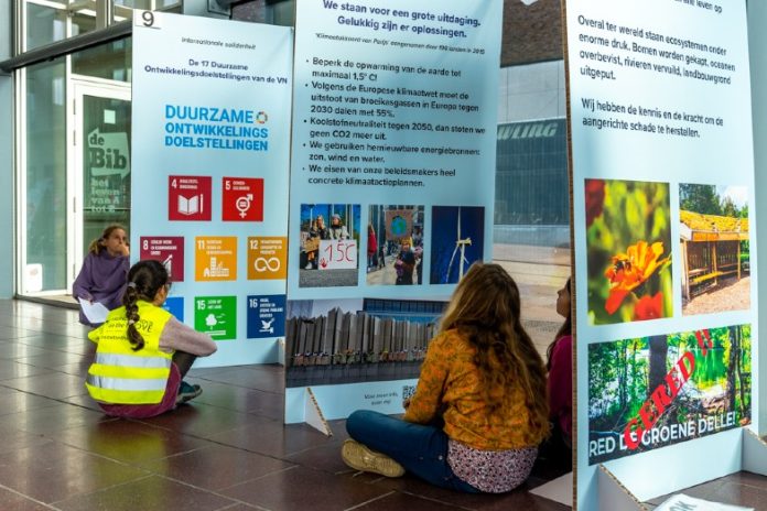 exhibition for children on climate action and biodiversity in the city library of Genk, Belgium