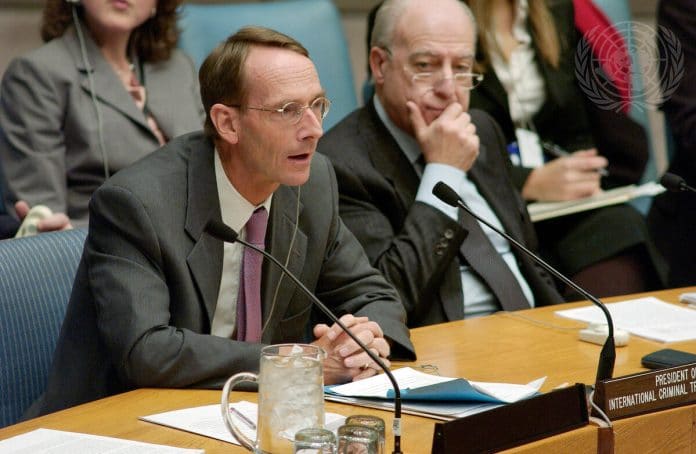 Erik Møse (left), President of the International Criminal Tribunal for Rwanda (ICTR), addressing the Security Council in 2005.