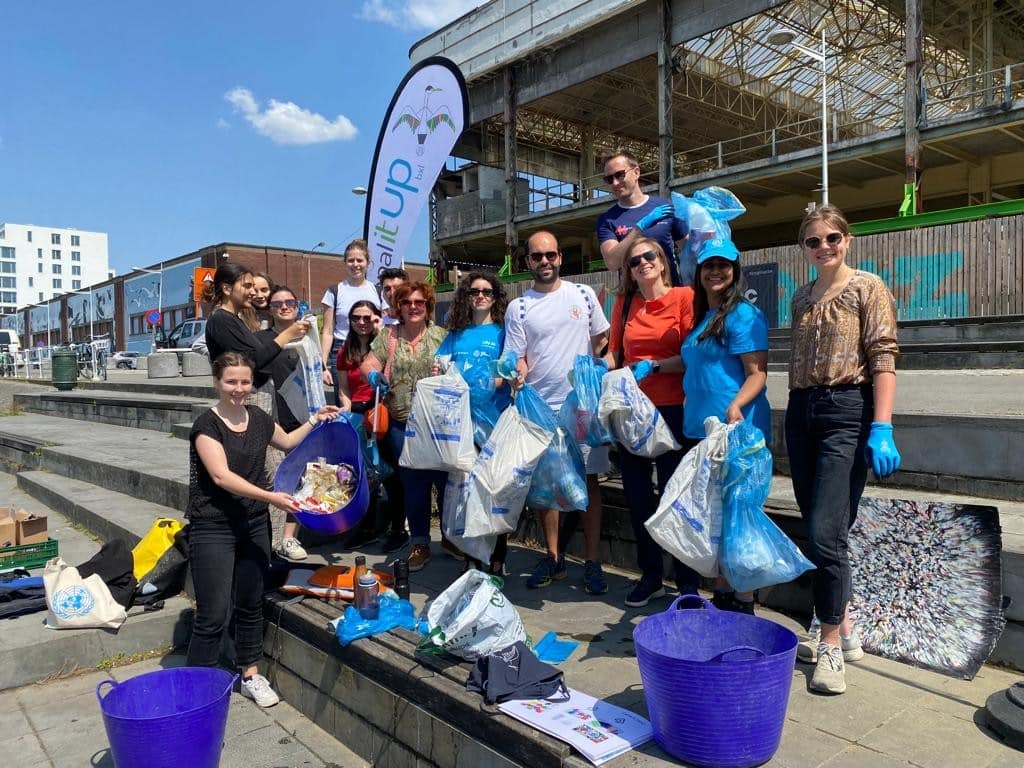 UN, EU, City of Brussels, volunteers taking part in the cleaning of the Brussels canal for WED2023