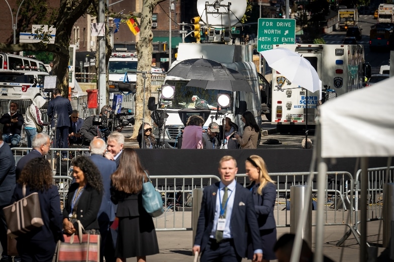 A view of reporters and delegates outside of UN Headquarters during the highlevel week of the seventy-seventh session of the United Nations General Assembly in September 2022 © N Photo/Loey Felipe