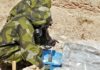 Inspectores de la ONU toman muestras del gas mostaza contenido en proyectiles de artillería