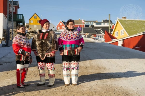 Uummannaqin-alkuperäiskansan-naisia-Grönlannissa-kuva-UNPhoto
