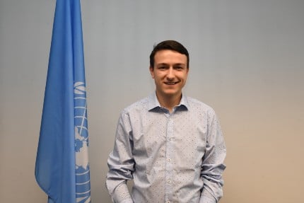 Jeune délégué de l'ONU, Assemblée générale des Nations Unies, New York, photo crédit UNRIC