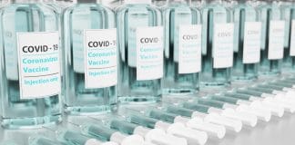 Bouteilles de vaccins COVID-19