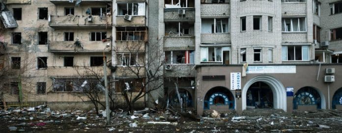 Immeubles détruits par les bombardements en Ukraine