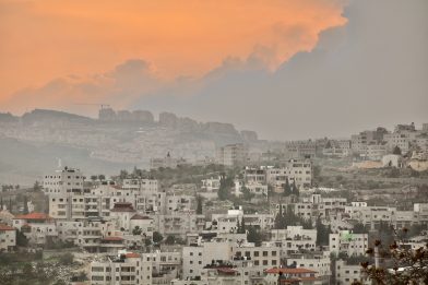 Betlehem  í Palestínu. Make hummur not walls 
