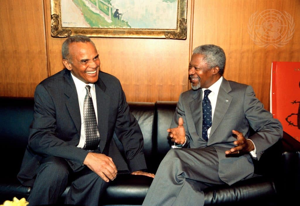  Kofi Annan og r Harry Belafonte góðgerðasendiherra UNICEF