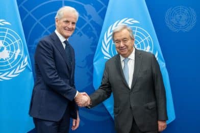 Secretary-General António Guterres (right) meets with Jonas Gahr Støre, Prime Minister of Norway.