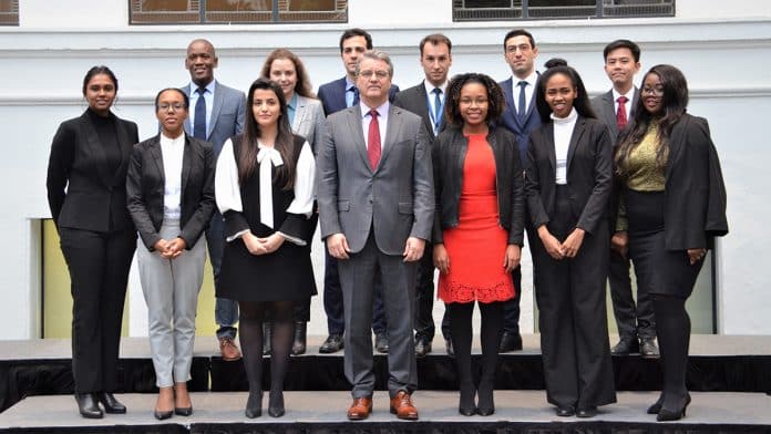 I giovani professionisti dell'WTO accolti dalla DG Azevêdo