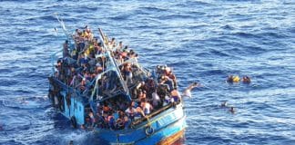 Il numero di bambini non accompagnati che attraversano la rotta migratoria del Mediterraneo centrale verso l'Italia aumenta del 60% - UNICEF