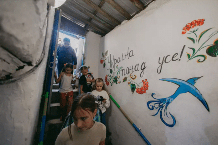 UNICEF - Ucraina - Bambini in prima linea: lotta contro i traumi mentali e la clandestinità
