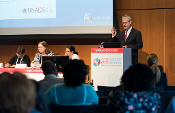Henk Van Renterghem at UNAIDS Conference