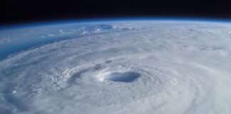 Foto van een tropische cycloon ter illustratie van klimaatverandering
