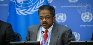 De Speciale VN-Rapporteur voor het recht op adequate huisvesting, Balakrishnan Rajagopal, afgebeeld in foto.