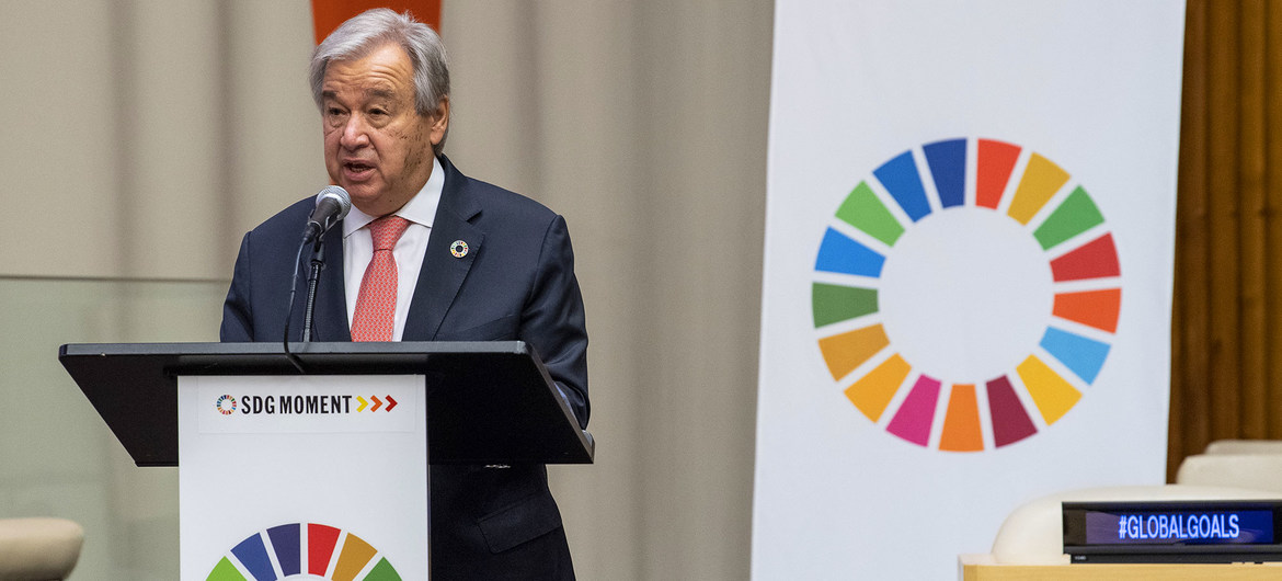 Secretário-geral das Nações Unidas, António Guterres, se encontrou com a aliança de 30 executivos