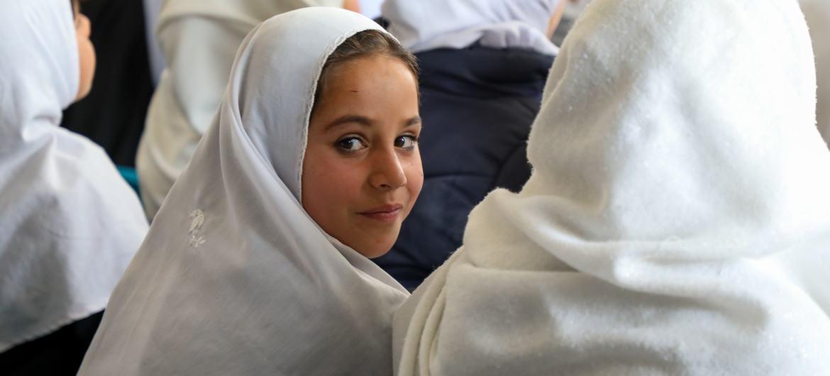 Unicef considera a decisão das autoridades de adiar o regresso à escola das alunas até o 12º ano de grande revés para as meninas 