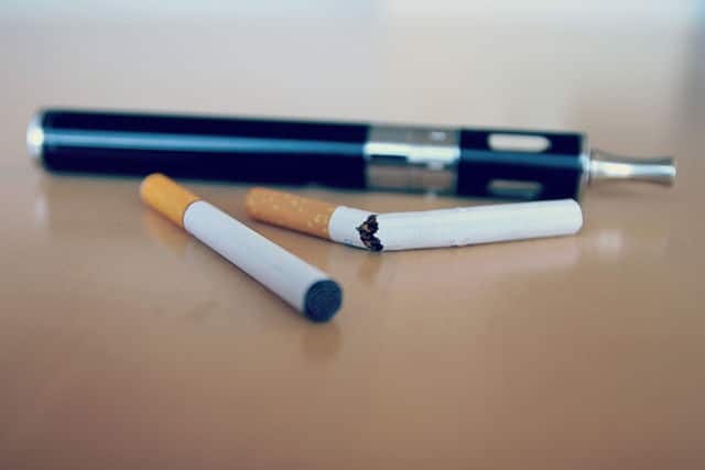 Cigaretter och elektroniska cigaretter
